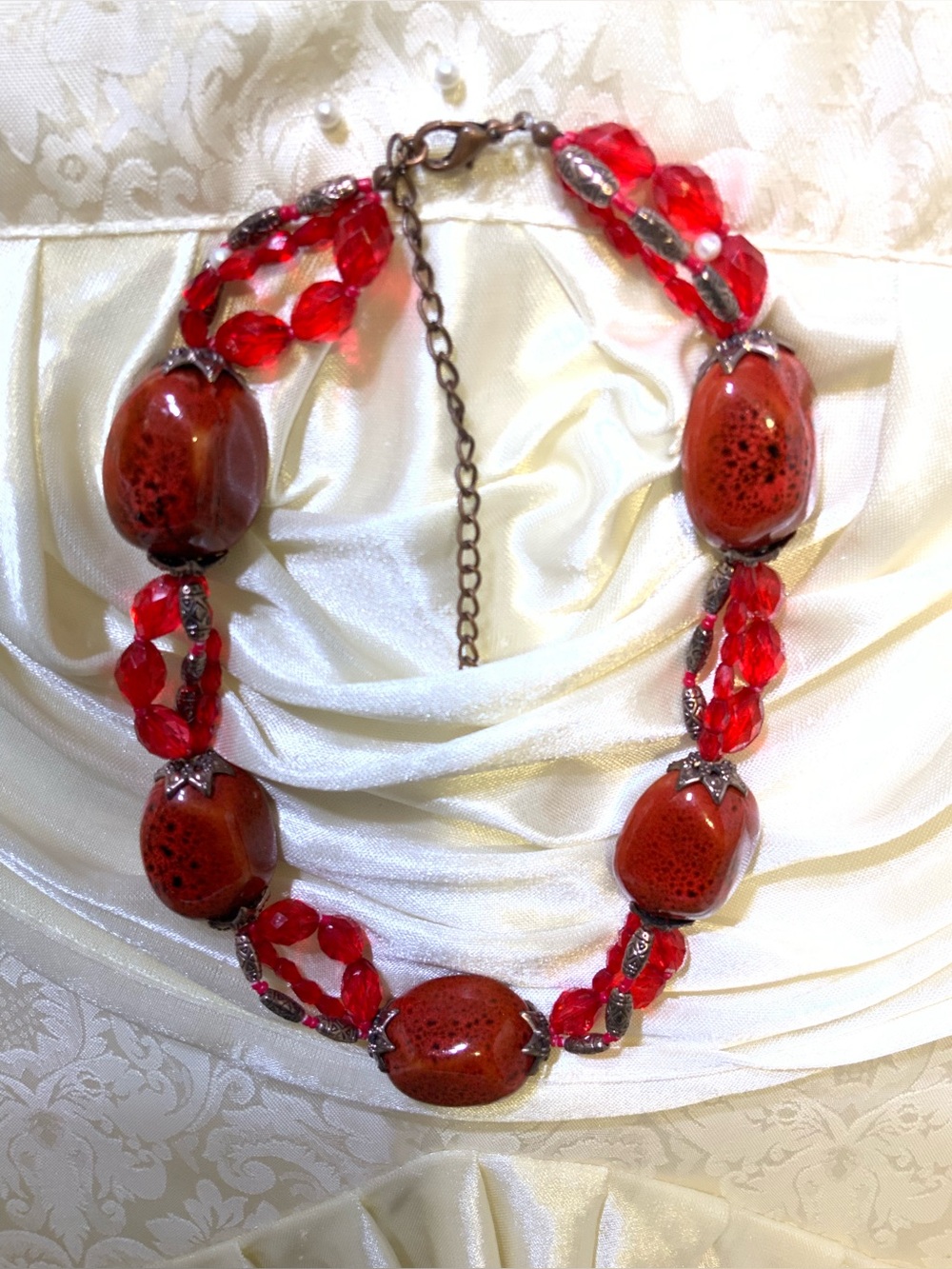 UNBRANDED NECKLACE